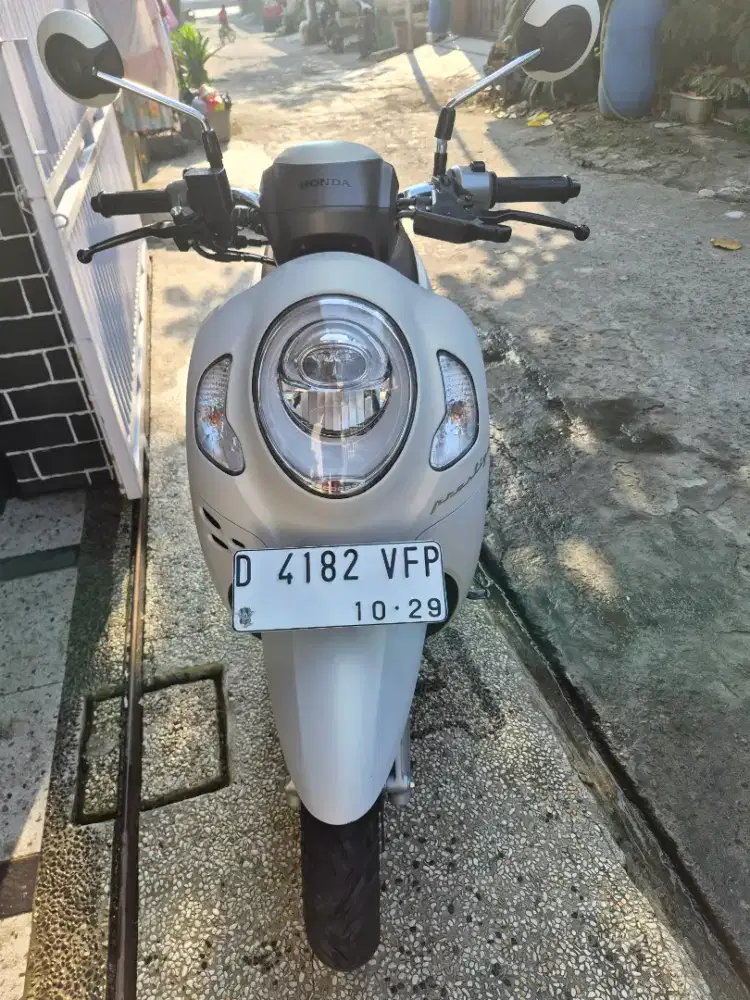 Honda Scoopy Prestige