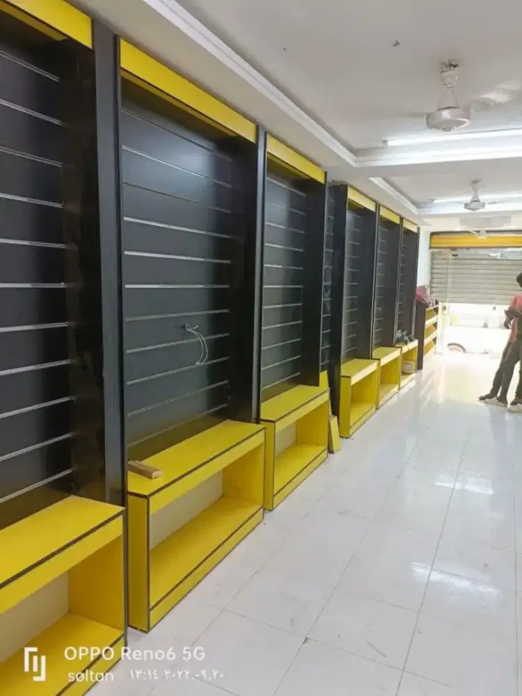 Meja kerja , Meja resepsionis , Backdrob tv , Lemari  berkas , Dll