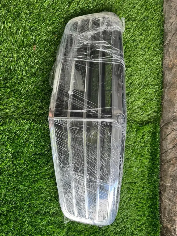 Grill Mercedes Benz W212 Original Quality