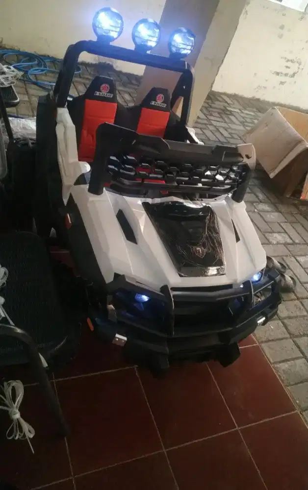 Mobil Aki Exotic Ejp 7712+