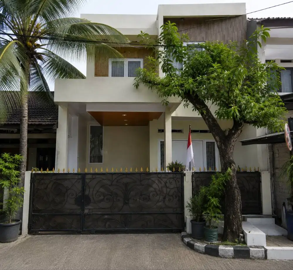 Dijual murah Rumah Modern 2 Lantai di Perumahan Taman Jatisari Permai