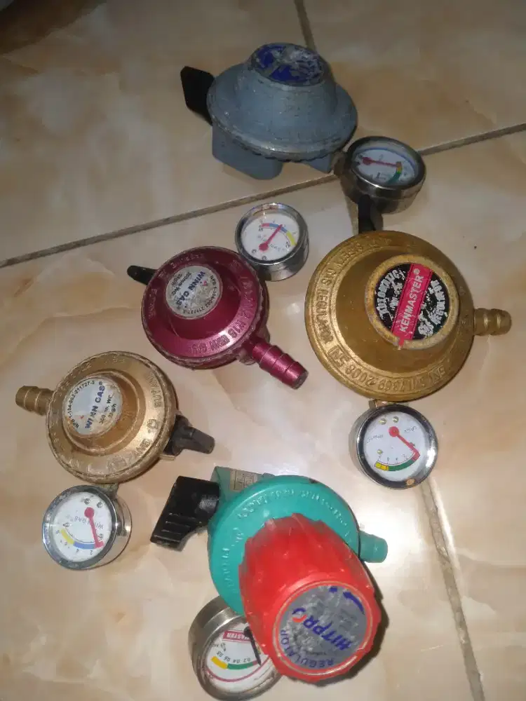 Regulator tabung gas