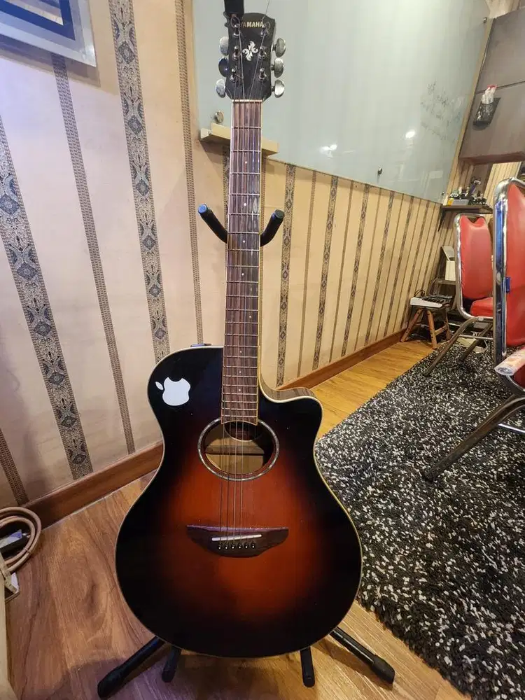 Jual Gitar Yamaha Apex 600