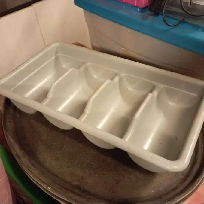 Tempat Wadah Sendok Garpu Cutlery Box Tray 4 Sekat
