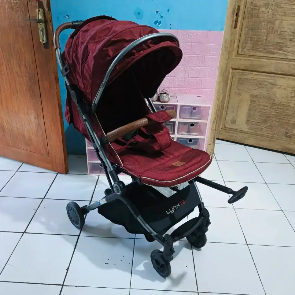 Stroller BABYELLE LYNX TR