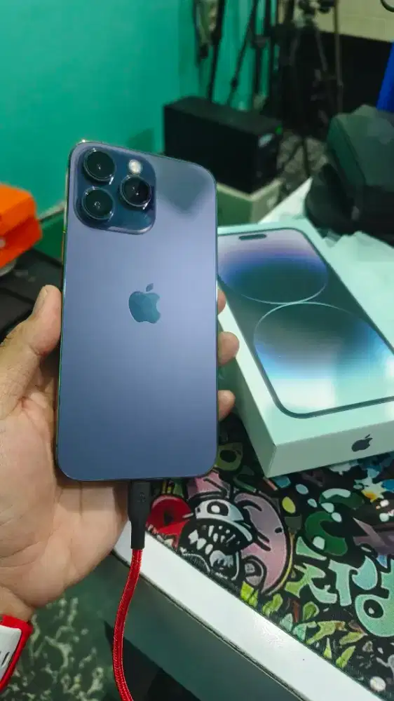 iphone 14 Pro Max (Wifi Only) Minus