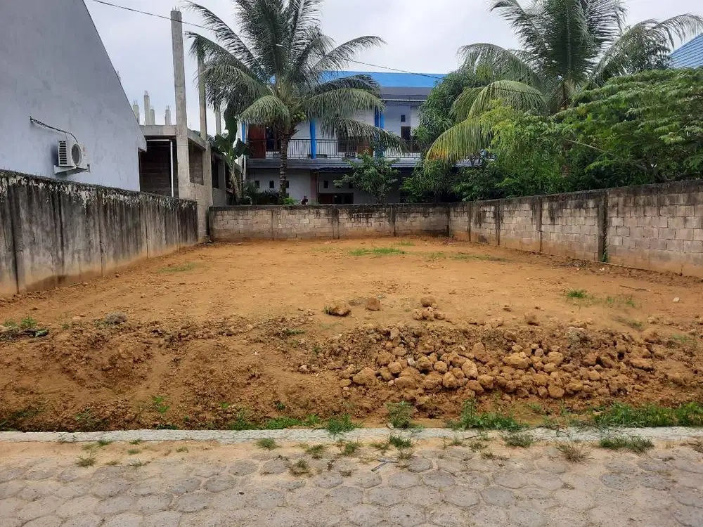 Disewakan Tanah Komersial Tengah Kota