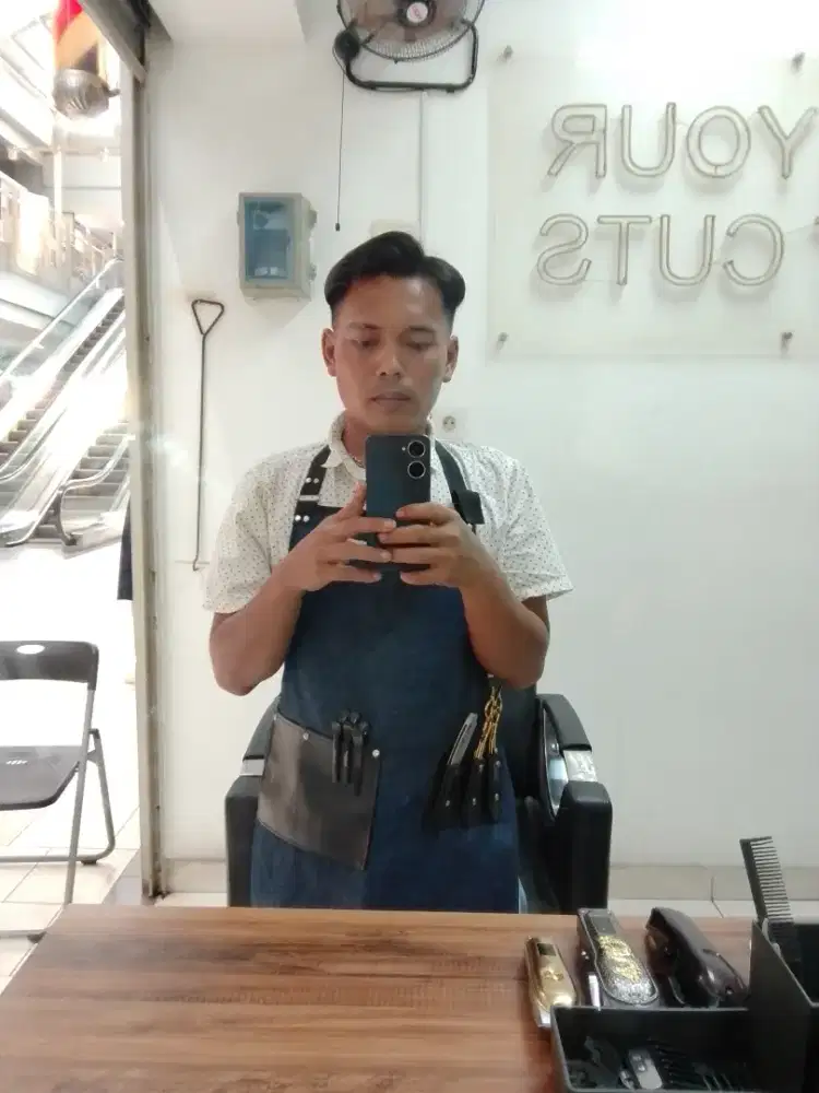 Mencari kerjaan sampingan