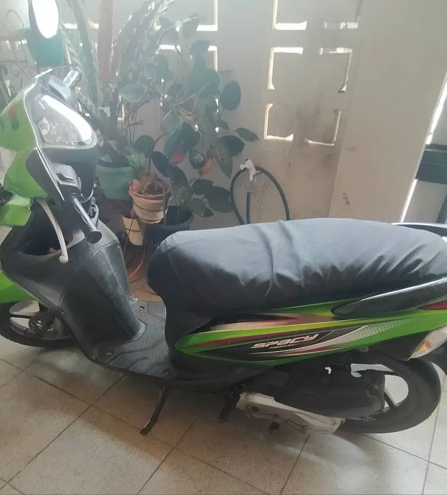 Dijual motor Honda spacy masih mulus