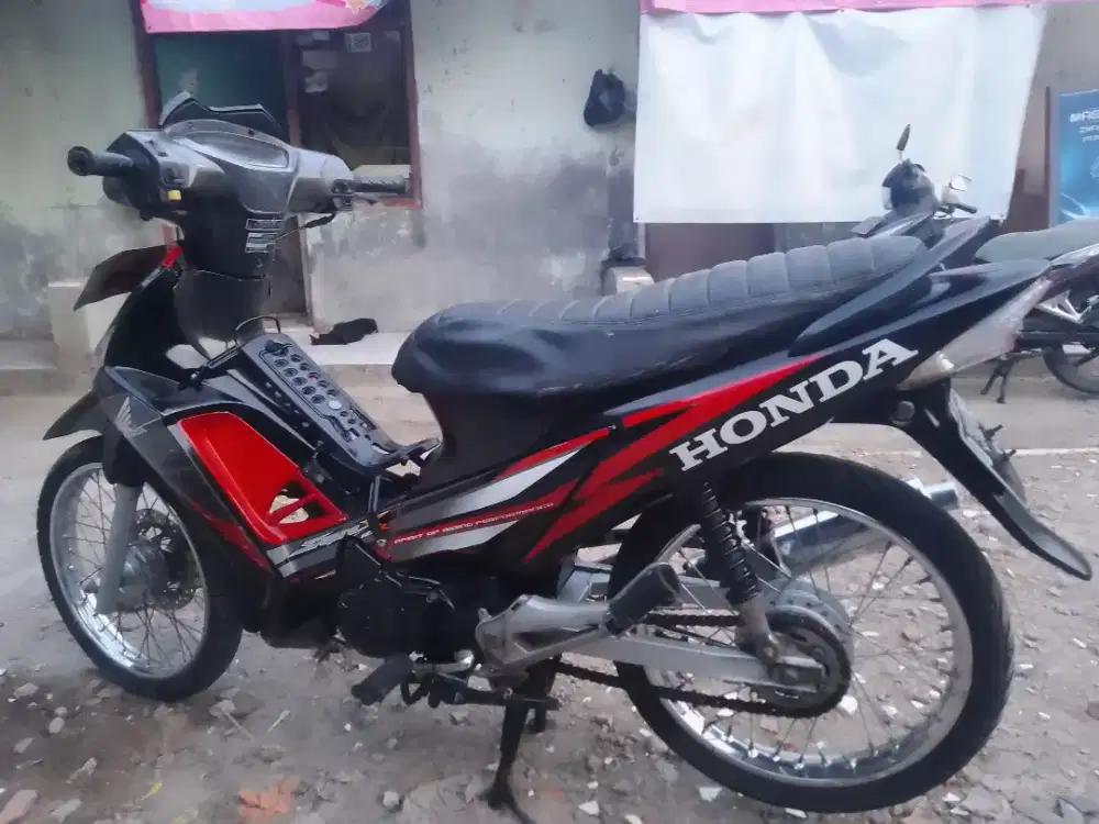 Supra x 125  karbu 2012