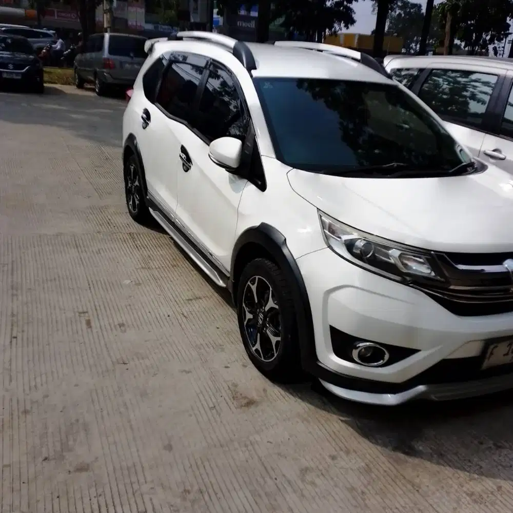 DIJUAL MOBIL HONDA BR-V