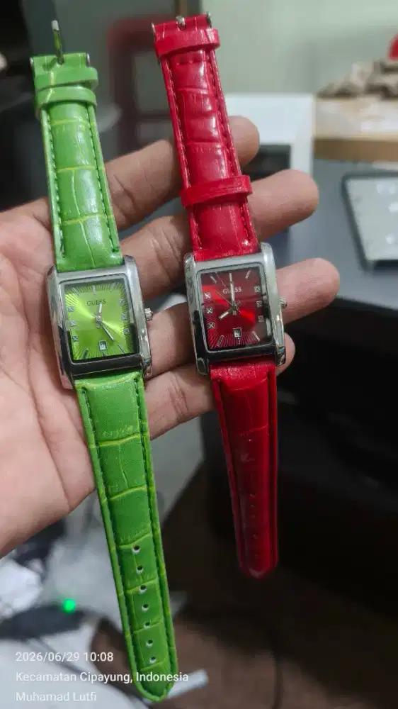 Guess 2 PC new jam cewek