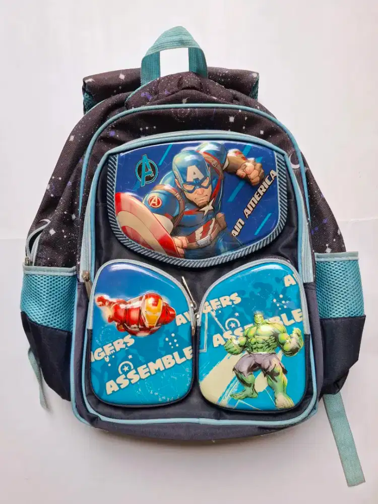 Tas sekolah anak