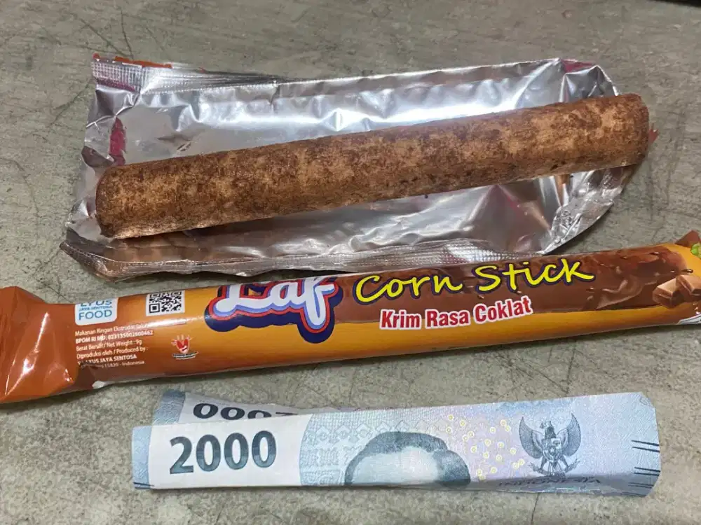 Corn stik rasa jagung coklat