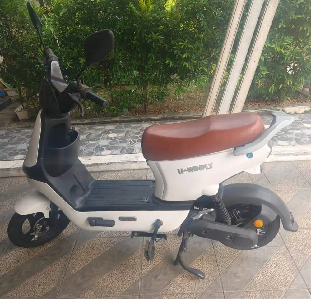 Sepeda Listrik U-Winfly