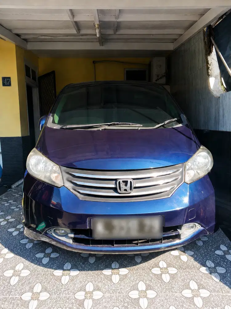 Honda Freed 2012 Bensin