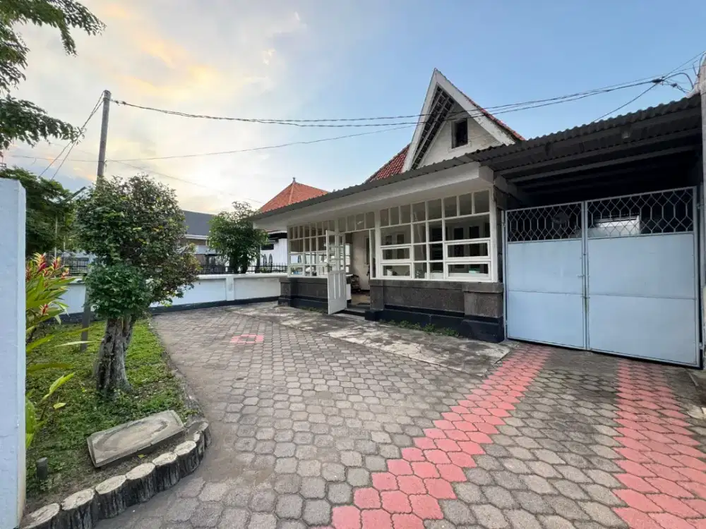 Dijual/sewa Rumah jln Bengawan surabaya pusat