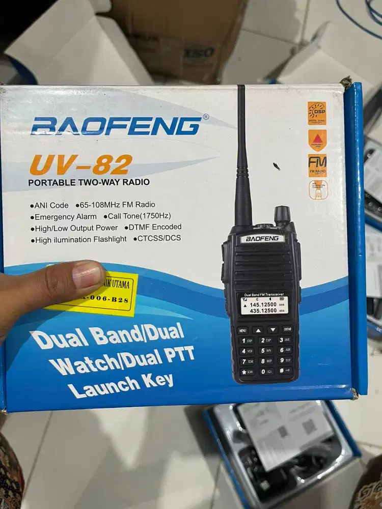HT Baofeng UV-82