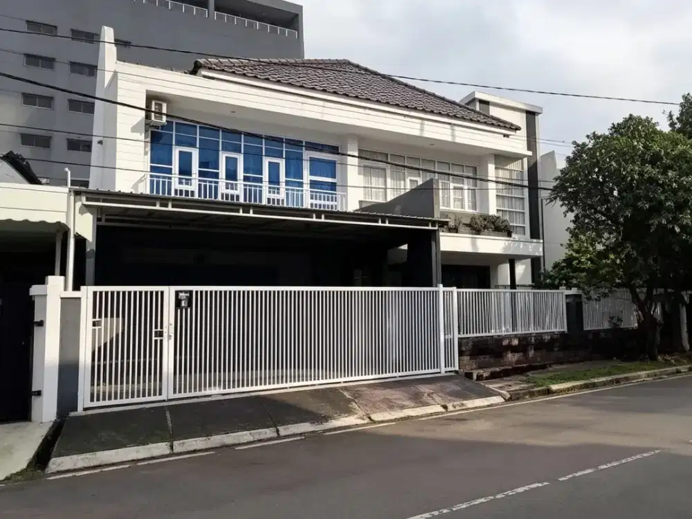 Di Sewakan Tahunan  Rumah Tinggal Perumahan Elite Di Taman duren sawit  Jakarta Timur  Letak strategis