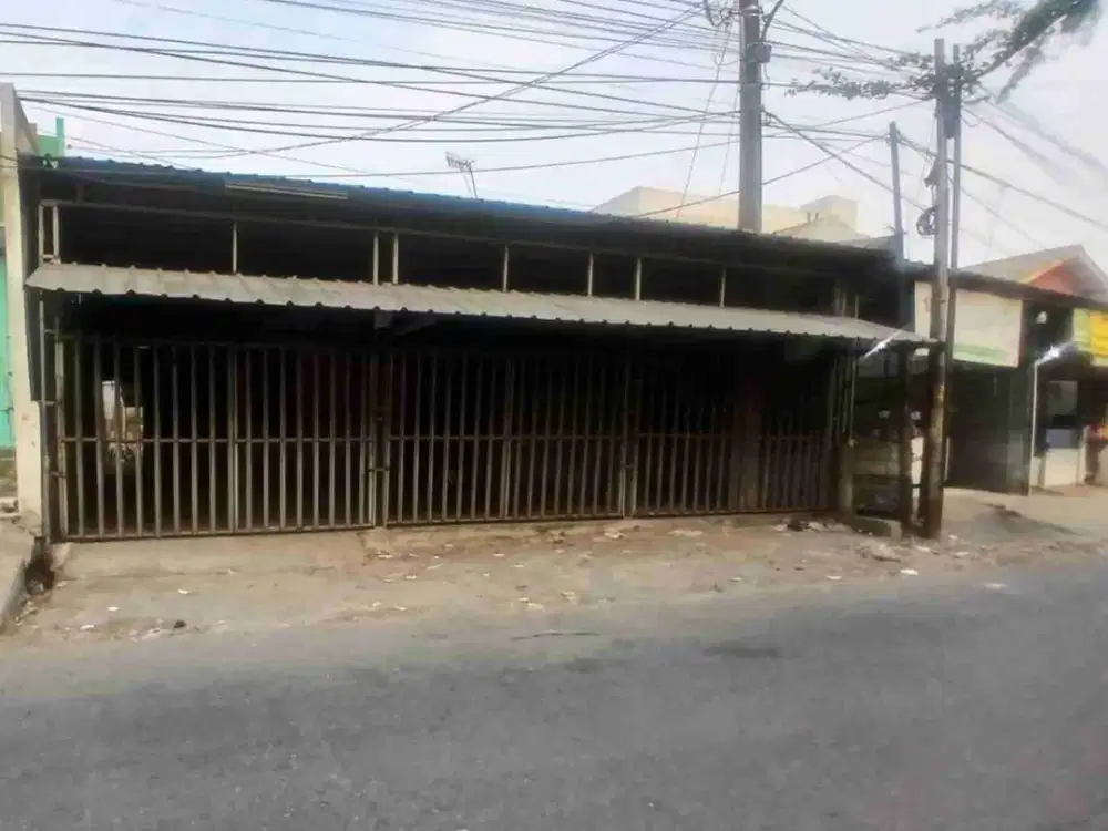 Disewakan Ruang Usaha Pinggir Jalan Utama Ramai Dan Hidup 24 Jam Full Di Rawa Lumbu. Kota Bekasi