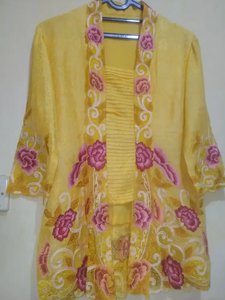Kebaya encim betawi