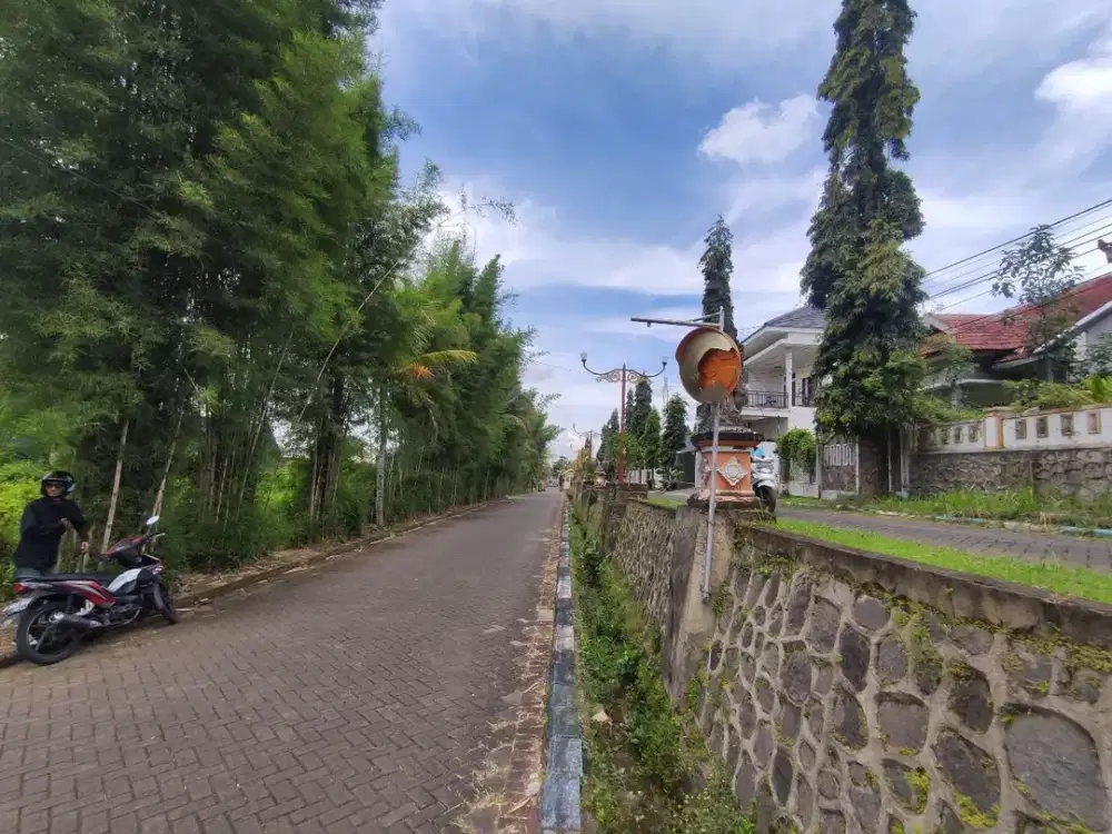 Tanah Strategis untuk Hunian Nyaman dengan Pemandangan Pegunungan