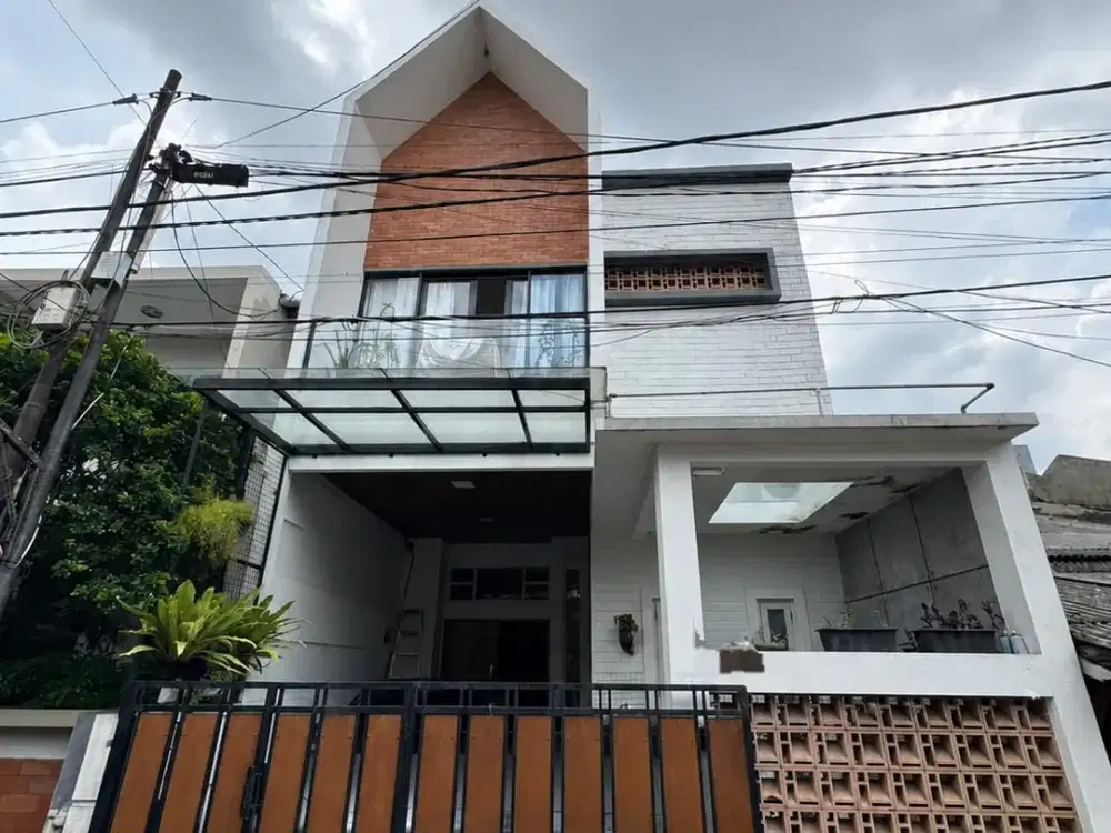 Dijual Rumah Scandinavian di Pondok Bambu, Duren Sawit Jakarta Timur
