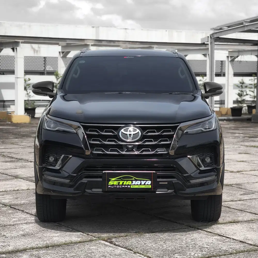Toyota Fortuner Gr sport disel 4x2 2800cc matic 2022