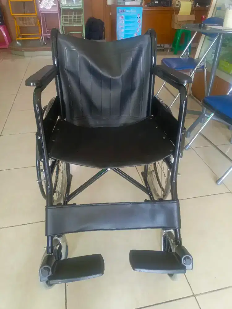 Kursi roda standart Shima sm-8004