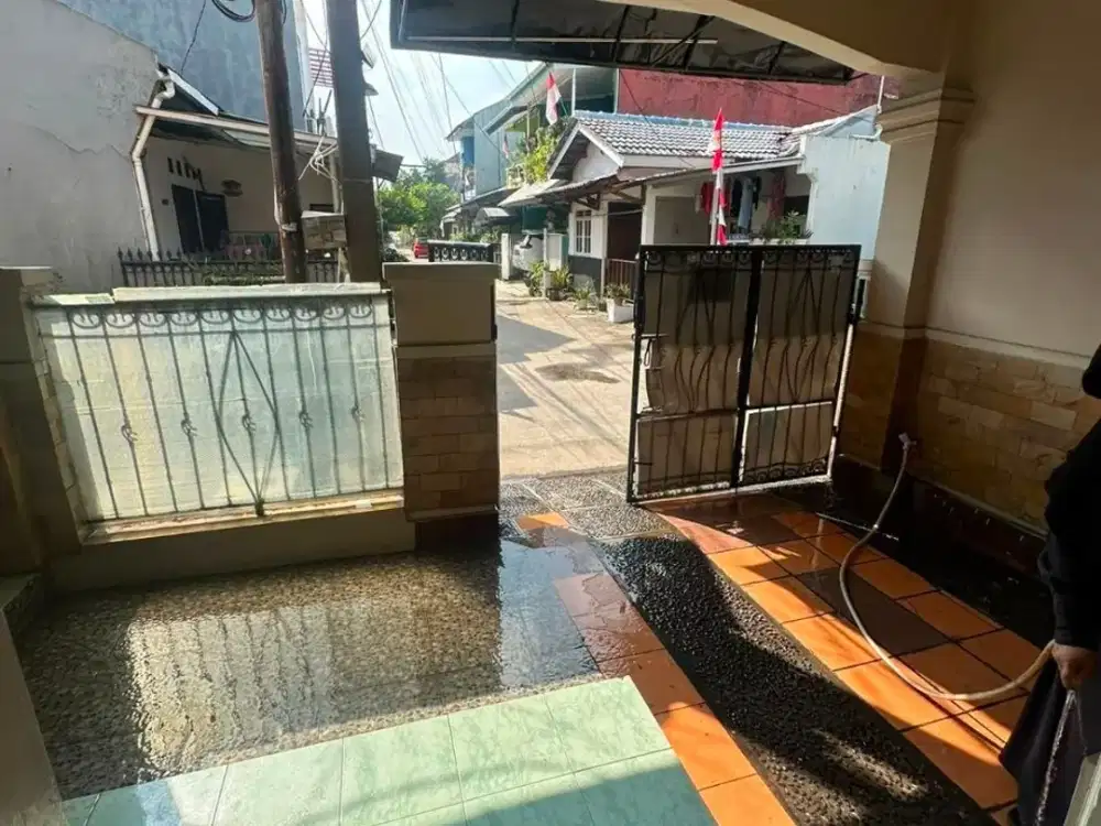 Disewakan Rumah Strategis Pondok Pekayon Indah | 5 KT | Baru Renovasi