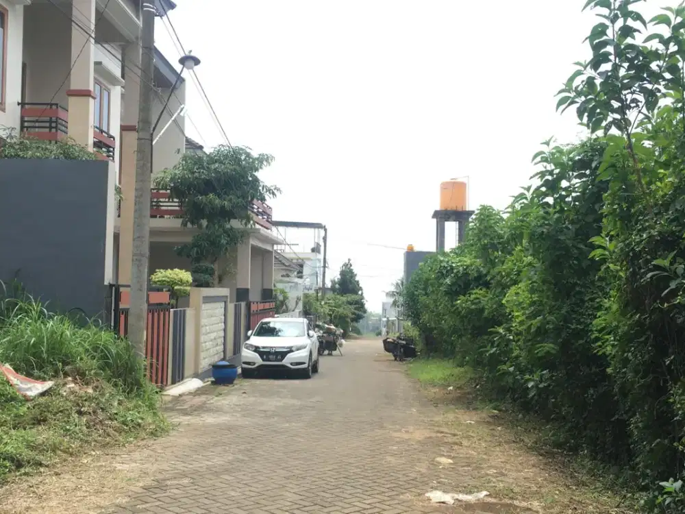 Tanah di Kawasan Berkembang, Lokasi Strategis dengan Panorama Pegunungan
