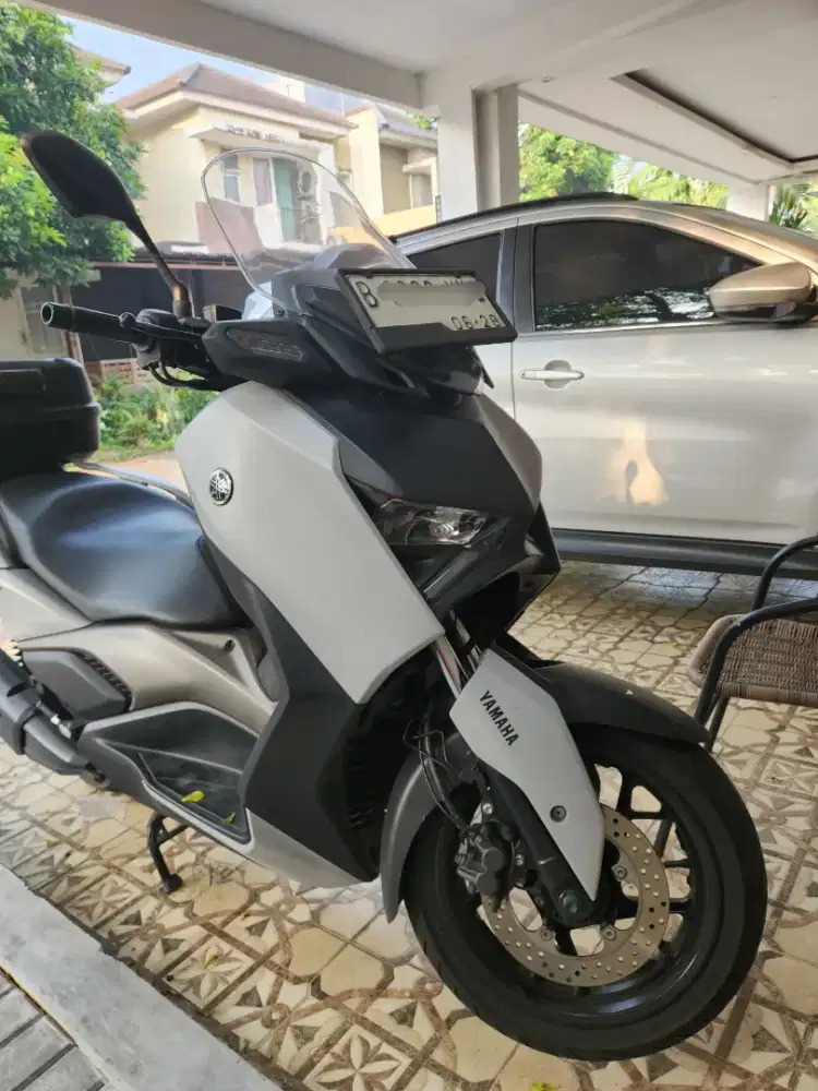 Yamaha XMAX CONNECTED 2023 Silver Matte