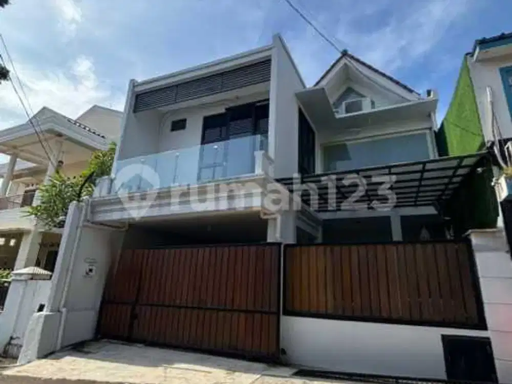 Rumah Furnished Murah Dekat Mall di Sektor 3 - Bintaro