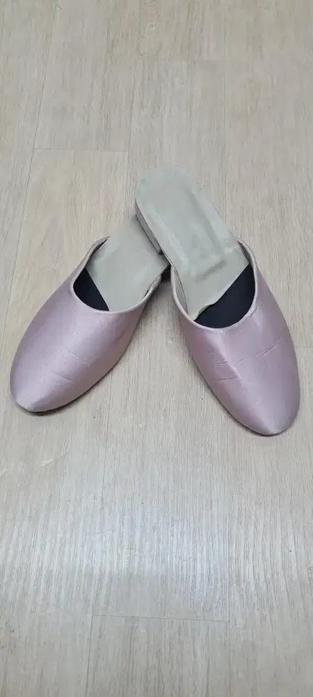 Selop pengantin pria, selop wedding, sepatu sendal pengantin dusty