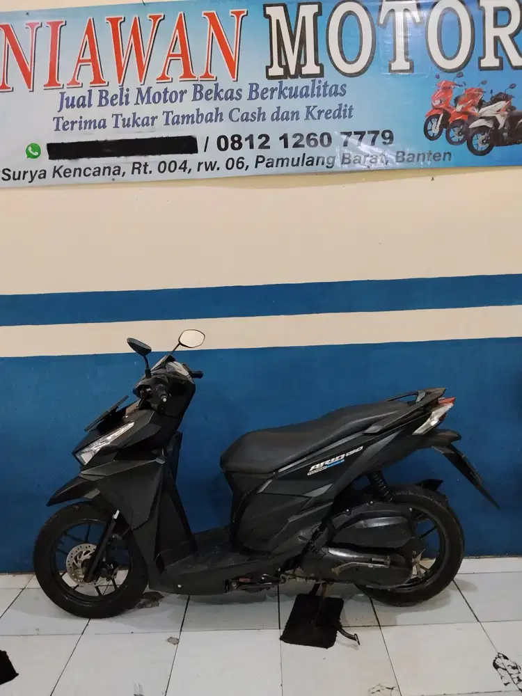 DIJUAL CEPAT HONDA VARIO LED OLD 150CC 2015