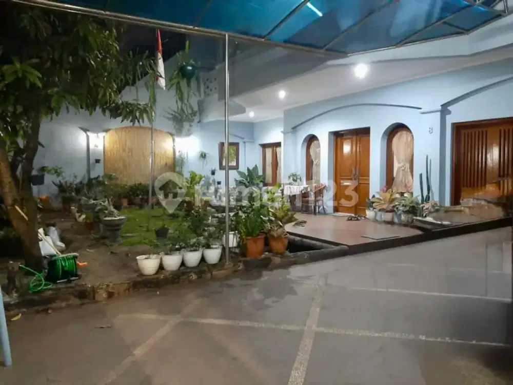 Rumah,Semi,Furnished,Dekat,Mall,Di,Jakarta,Selatan