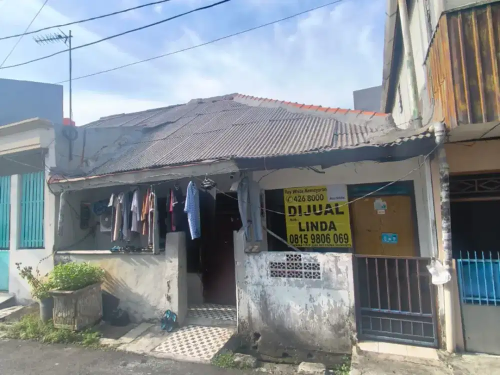 TURUN HARGA RUMAH di Kemayoran Murah JARANG ADA Lokasi bagus dekat Stasiun Kereta Api Akses mobil