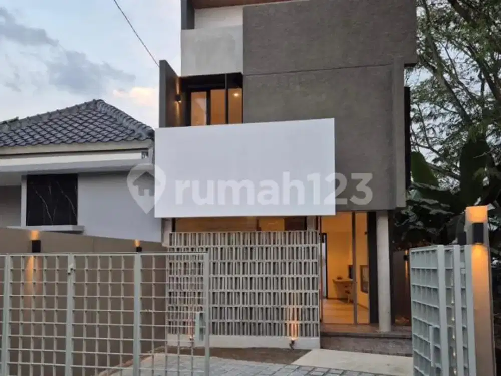 Rumah, Siap Huni SHM, Dekat Akses Tol, di Bintaro