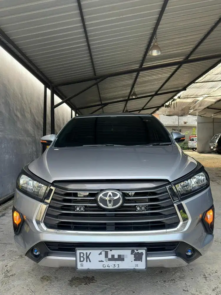 TOYOTA INNOVA G DIESEL MATIC 2021 SILVER