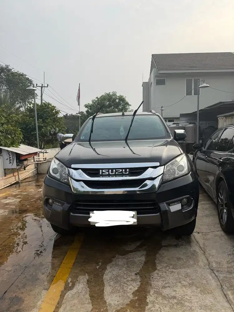 Isuzu mux tahun 2017