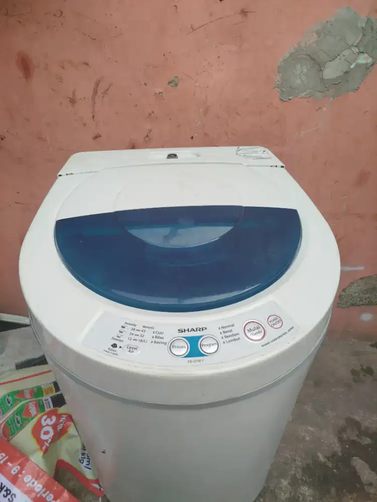 Mesin cuci Sharp