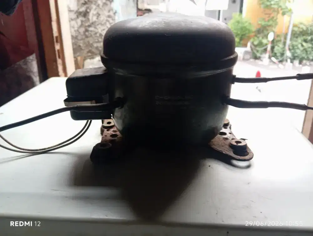 kompresor kulkas 1 pintu Sanyo jadul tembaga