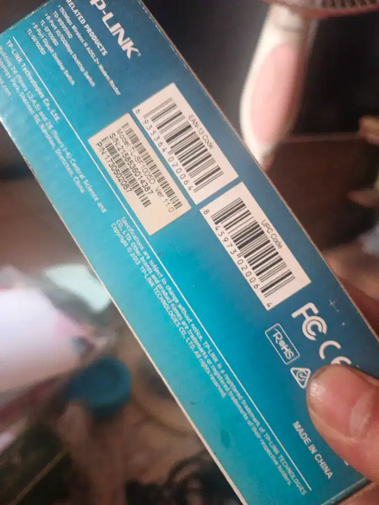 To link 5 port 10/100mbps Dekstop Switch