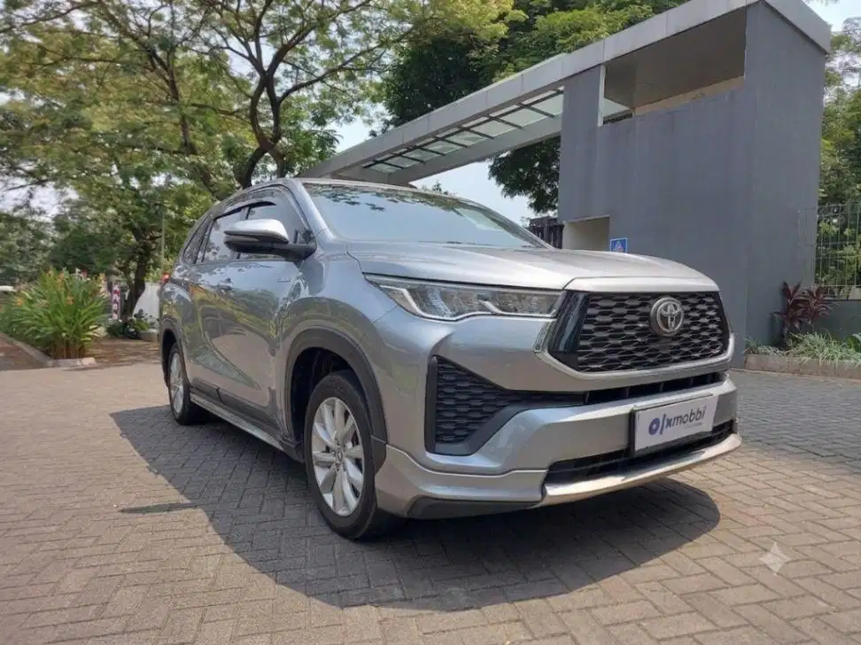 DP Murah Toyota Innova 2.0 Zenix V Modellista Hybrid AT CHKCB