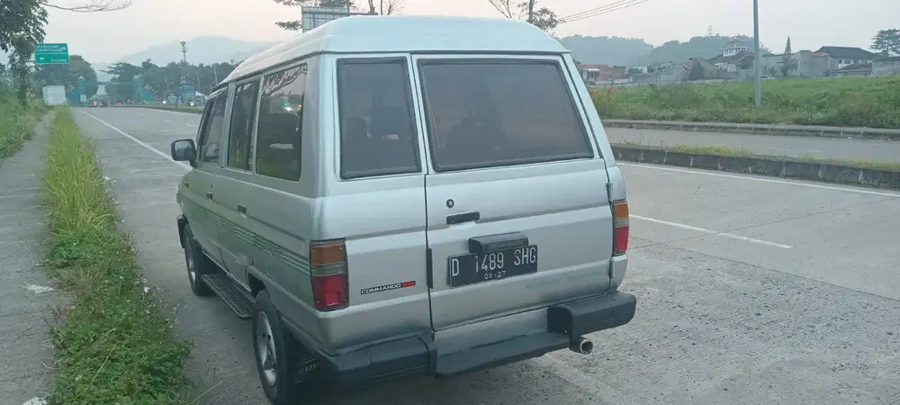 Toyota Kijang 1990 Bensin