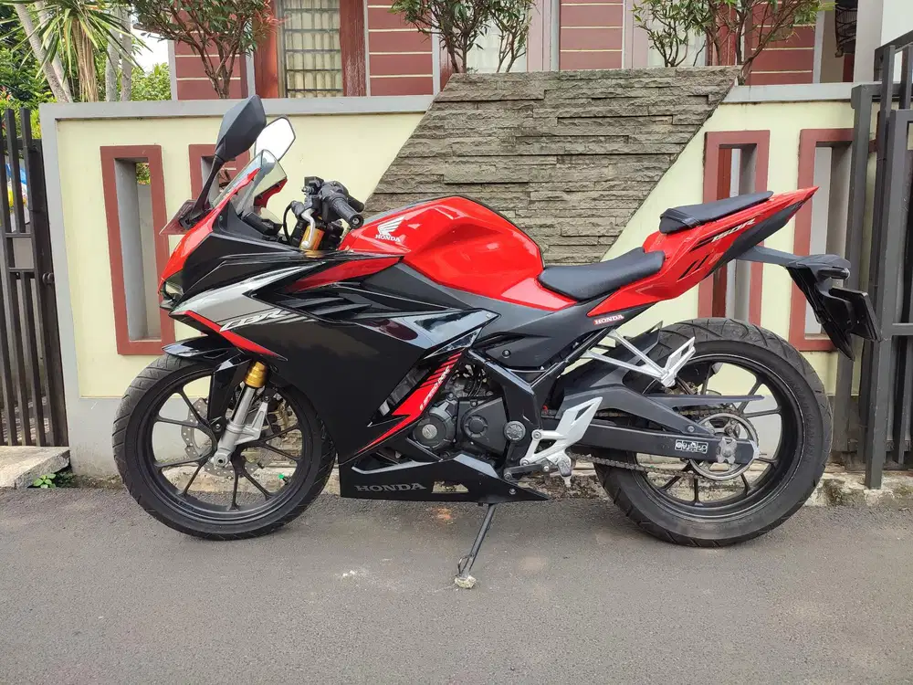 MASUK CBR 150R NEW TAHUN 2021 KM 27RB