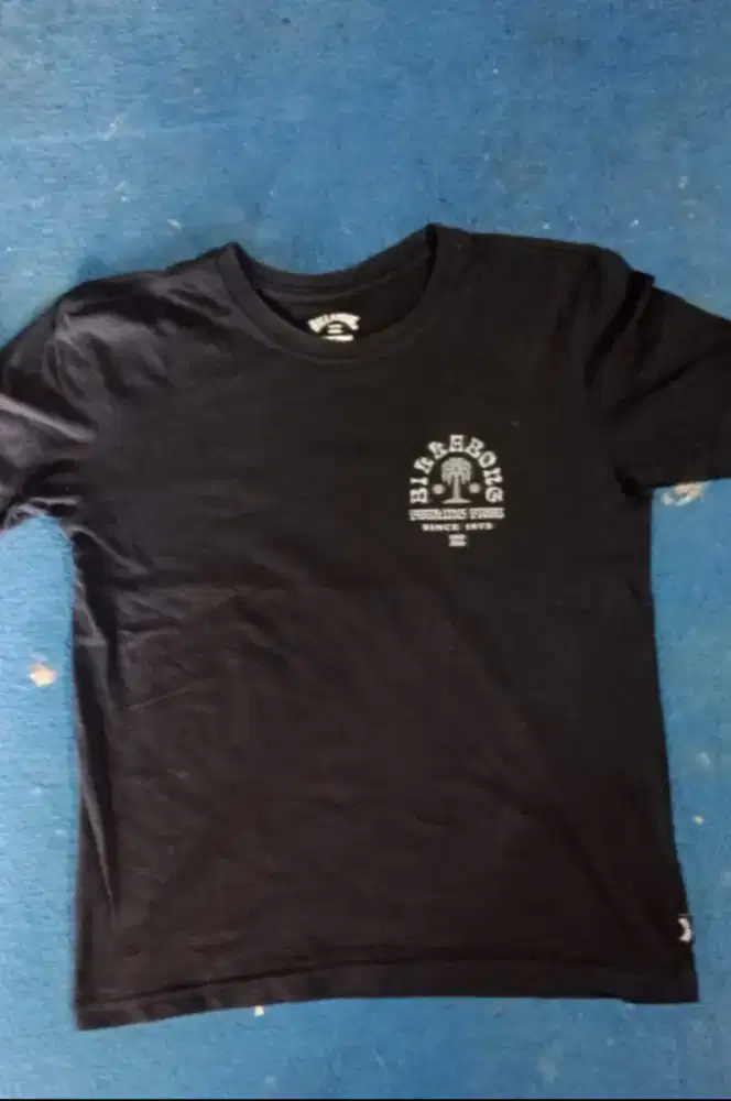 BAJU KAOS WANITA MERK BILLABONG ORI UK S