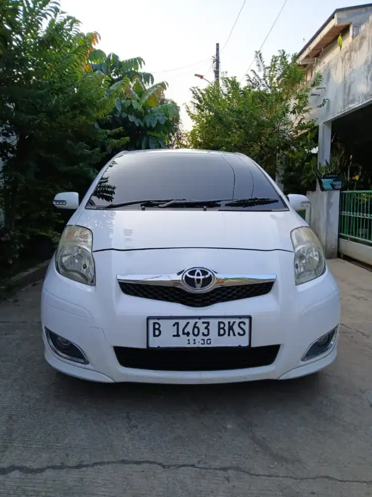 Toyota Yaris 2010 Bensin