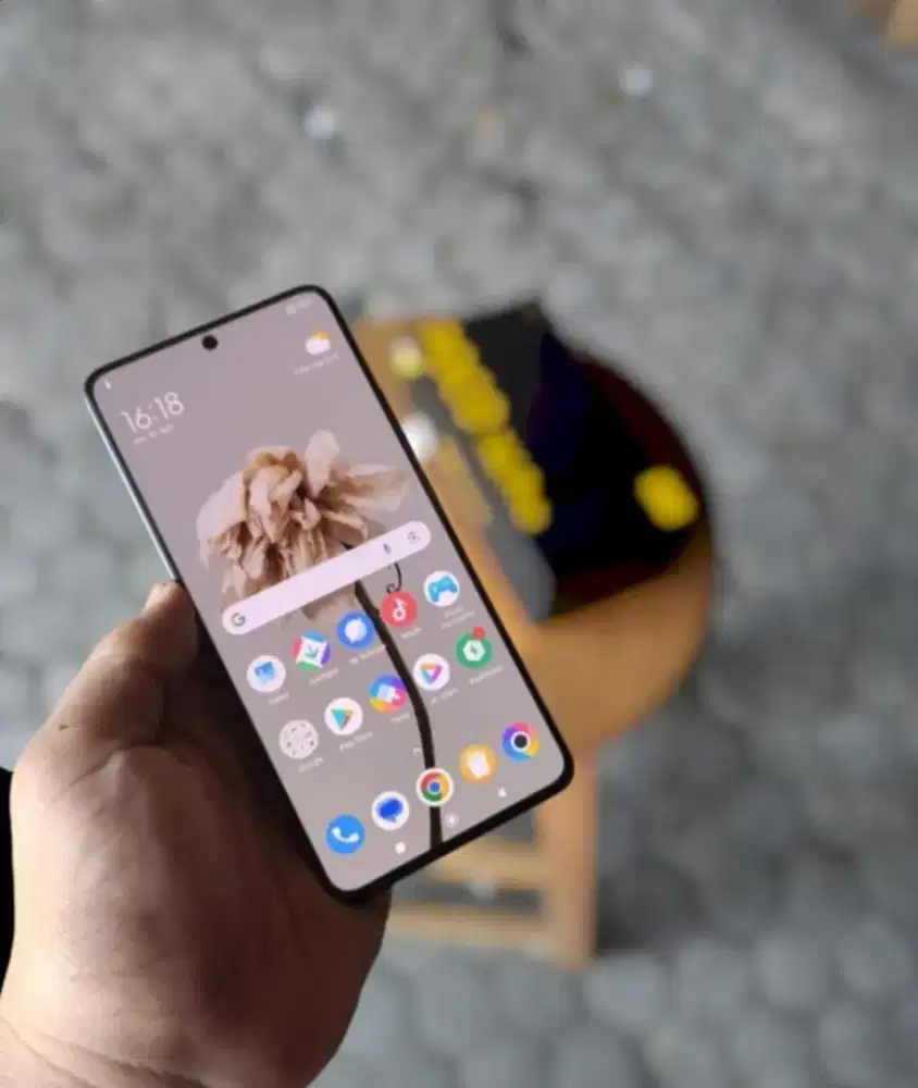 Poco X6 Pro 12/512 Fullset Resmi Indonesia