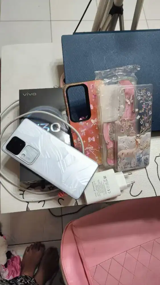 Vivo V30 5G 12/512 second/mulus/murah